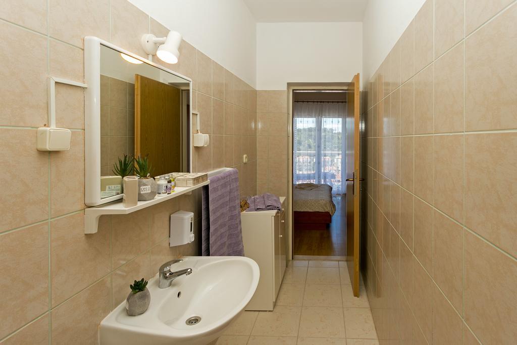 Vucic Apartments Хвар Экстерьер фото